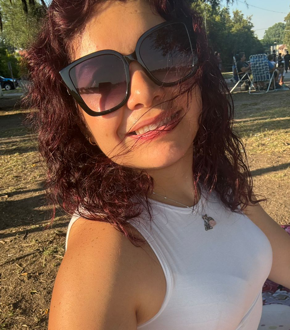 Julienny Hernandez | Médica Clínica